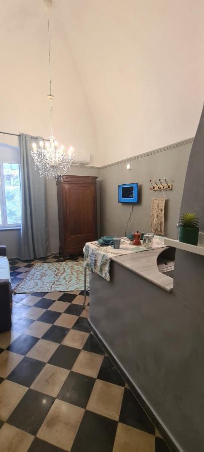Casa Di Paola Via Napoli Bari Apartment Luaran gambar
